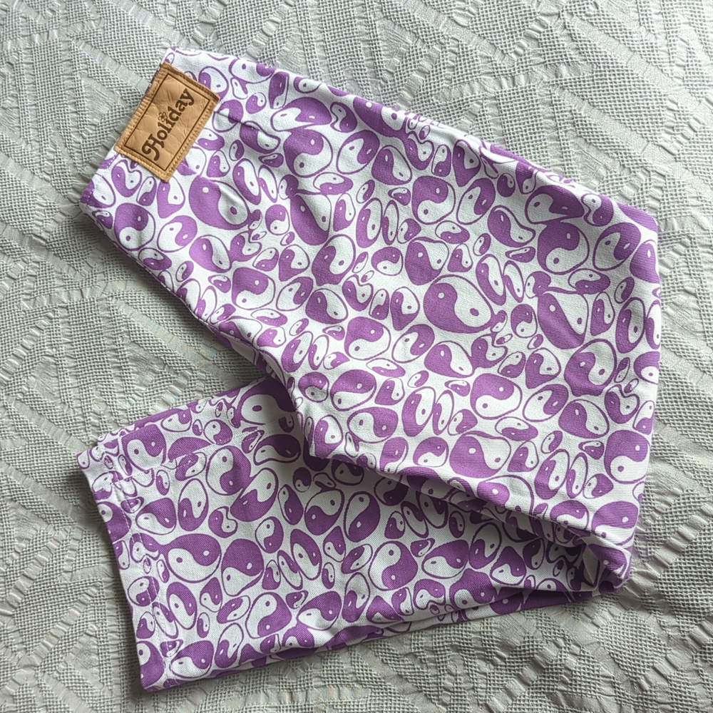 Holiday by Emma Mulholland ying yang trouser